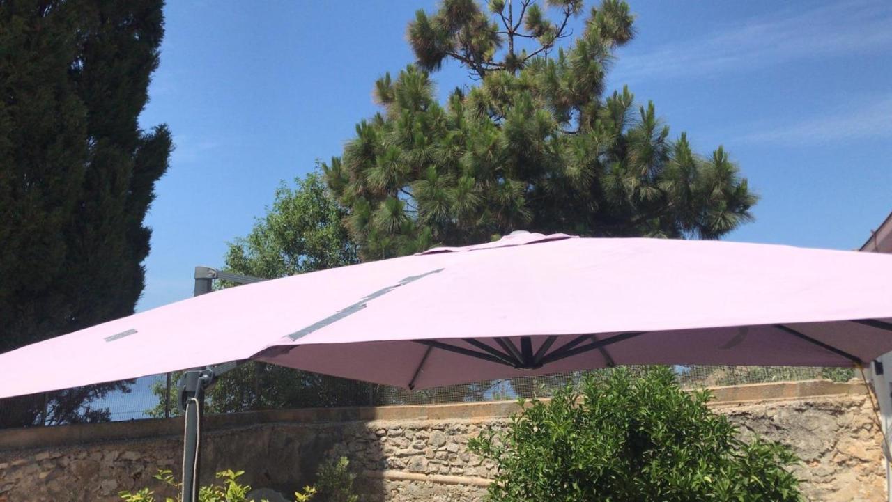 Il Paradiso Di Giacomo 埃里切 外观 照片