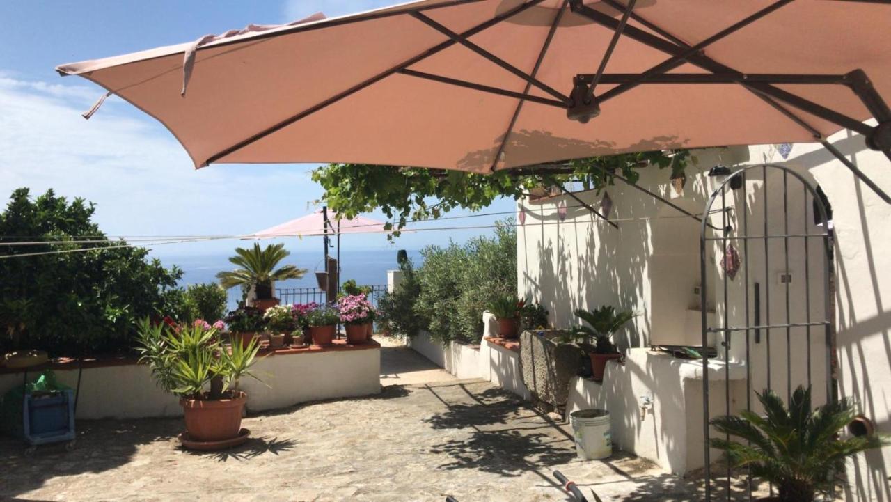Il Paradiso Di Giacomo 埃里切 外观 照片